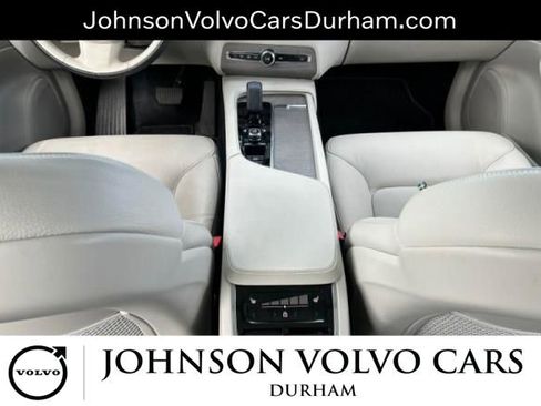 Used 2023 Volvo XC90 B6 Plus AWD/4WD image 9