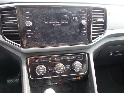 Used 2023 Volkswagen Atlas SE FWD image 15