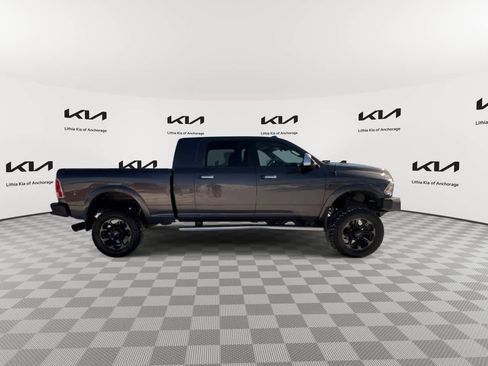 Used 2018 RAM 2500 Laramie image 2