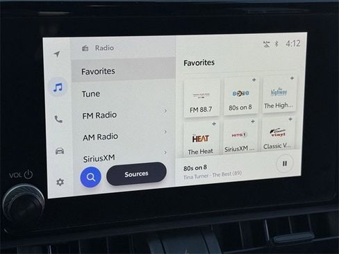 Used 2024 Toyota RAV4 SE w/ Weather & Moonroof Package image 21