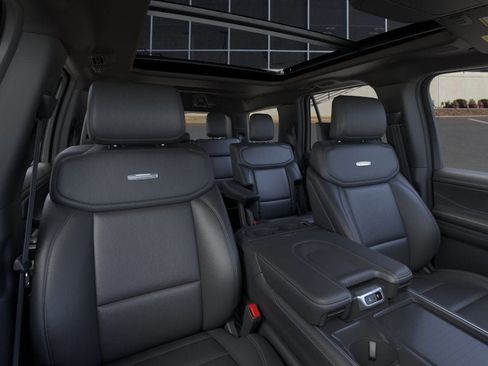 New 2026 Ford Expedition Platinum w/ Stealth Performance Package AWD/4WD image 33