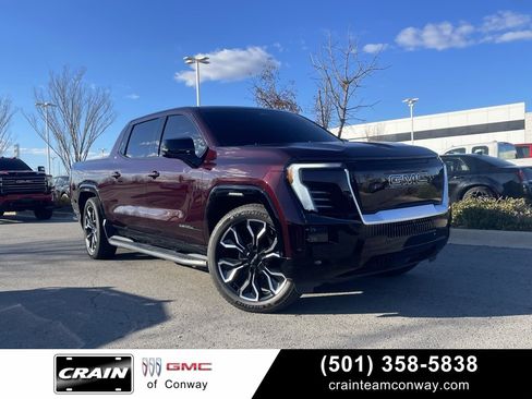 Used 2025 GMC Sierra EV Denali image 1