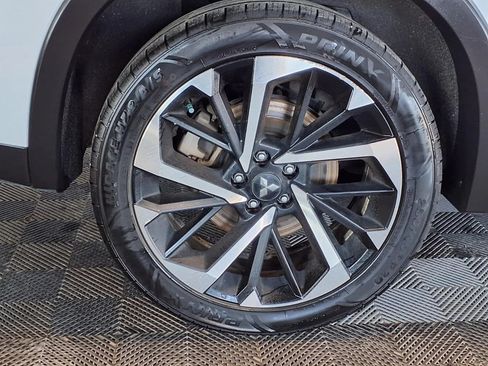 Used 2022 Mitsubishi Outlander SE AWD/4WD image 9