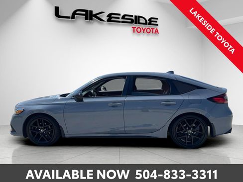 Used 2022 Honda Civic Sport image 3