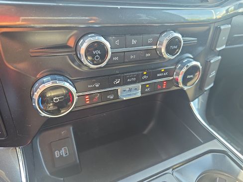 Used 2023 Ford F150 XLT w/ Equipment Group 302A High image 15