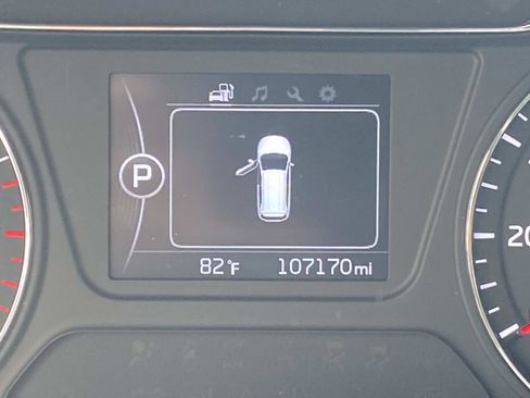 Used 2018 Kia Sorento AWD image 27
