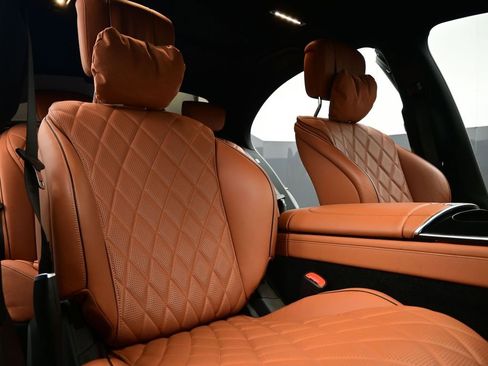 Used 2023 Mercedes-Benz S 580 4MATIC Sedan w/ AMG Line image 34