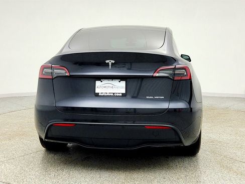 Used 2025 Tesla Model Y Long Range image 6