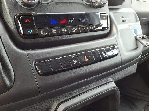 New 2026 RAM ProMaster 2500 w/ Convenience Group FWD image 14