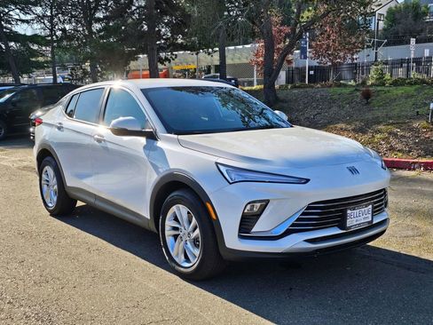 Used 2026 Buick Envista Preferred w/ Convenience I Package image 7