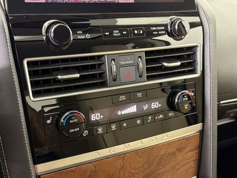 Used 2023 Nissan Armada SL w/ Captain's Chairs Package RWD image 30