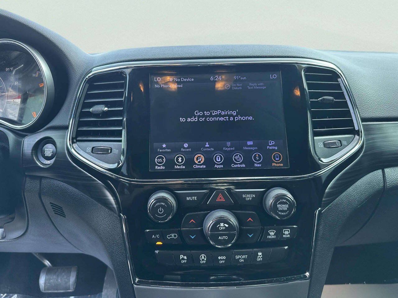 Used 2019 Jeep Grand Cherokee Altitude RWD image 29