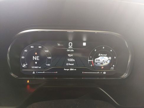 Used 2022 GMC Yukon AT4 AWD/4WD image 30