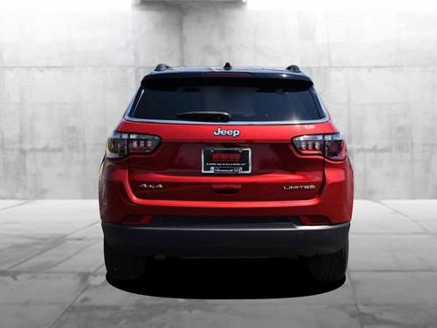 Used 2025 Jeep Compass Limited AWD/4WD image 6