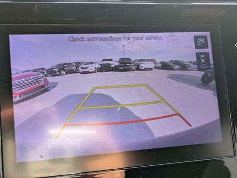 Used 2022 Hyundai Santa Cruz SEL Premium image 18