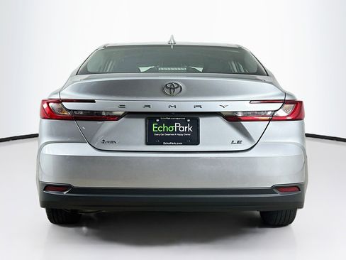 Used 2025 Toyota Camry LE FWD image 7