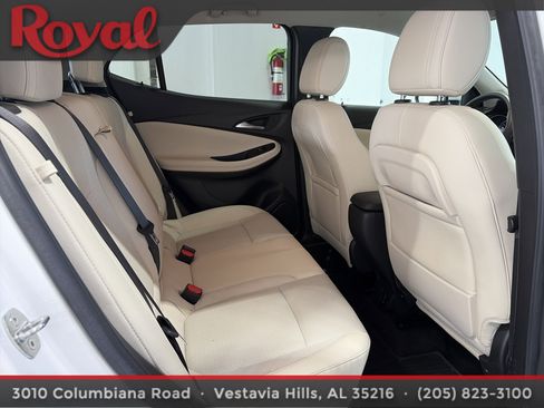 Used 2023 Buick Encore GX Select FWD image 14