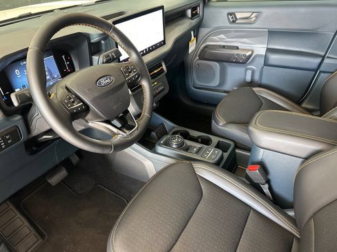 New 2025 Ford Maverick Tremor AWD/4WD image 9