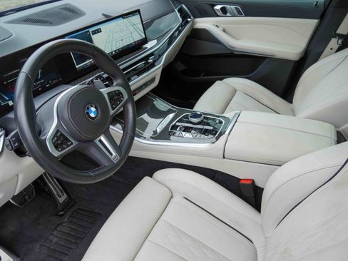 Certified 2024 BMW X5 M60i w/ Executive Package image 9