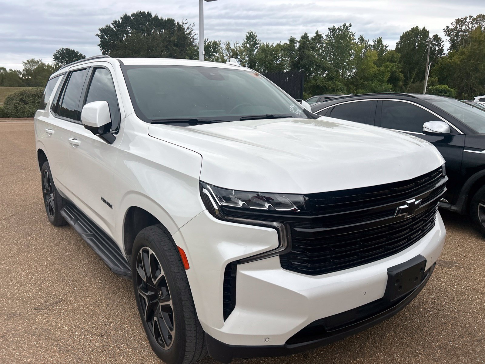 Used 2023 Chevrolet Tahoe RST RWD image 16
