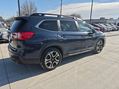 Used 2023 Subaru Ascent Limited w/ Technology Package image 5