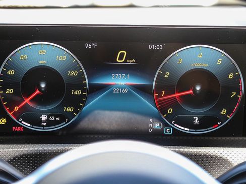 Used 2022 Mercedes-Benz A 220 4MATIC image 21