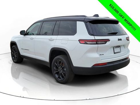 New 2025 Jeep Grand Cherokee L Limited AWD/4WD image 3