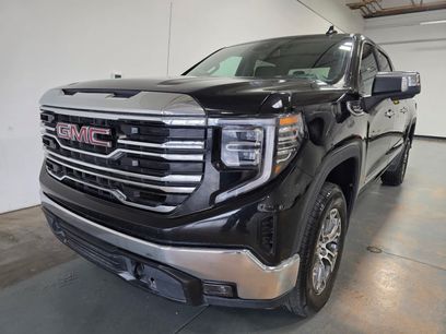 Used 2025 GMC Sierra 1500 SLT