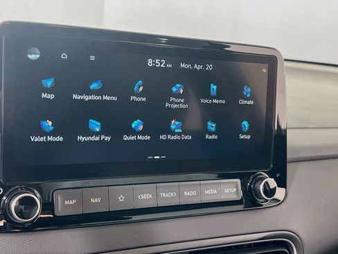 Used 2023 Hyundai Kona SEL w/ Convenience Package image 13