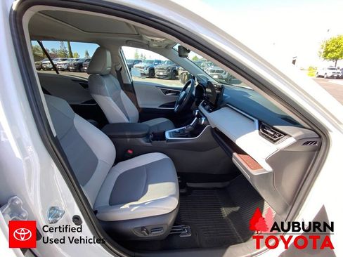 Certified 2025 Toyota RAV4 Limited w/ Advanced Technology Package AWD/4WD image 15