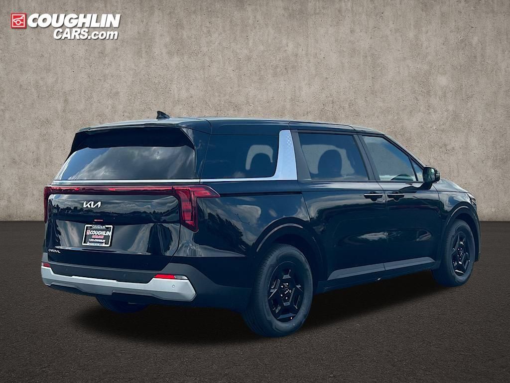 New 2025 Kia Carnival FWD image 6