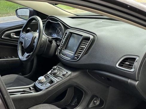 Used 2016 Chrysler 200 Limited w/ Anniversary Edition image 20