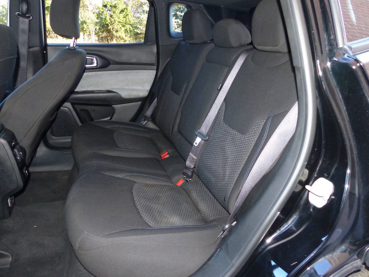 Used 2024 Jeep Compass Sport AWD/4WD image 26