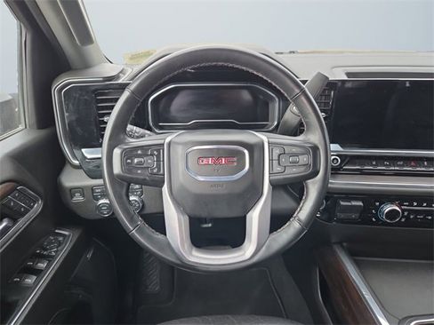 Used 2024 GMC Sierra 2500 SLT w/ SLT Premium Package image 12