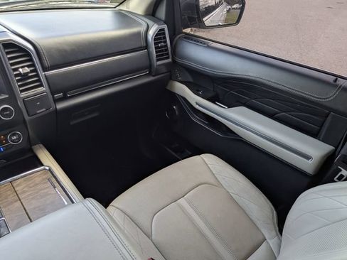 Used 2020 Ford Expedition Max Platinum AWD/4WD image 25