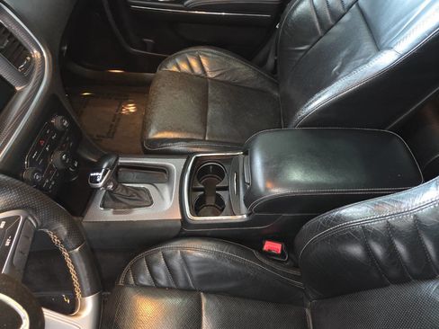Used 2016 Dodge Charger SRT Hellcat RWD image 17