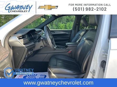 Used 2022 Jeep Grand Cherokee Overland AWD/4WD image 22