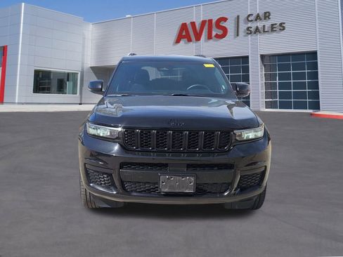 Used 2024 Jeep Grand Cherokee L Laredo image 10