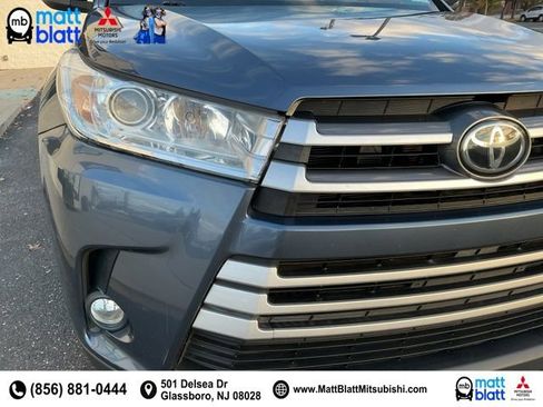 Used 2019 Toyota Highlander XLE image 35