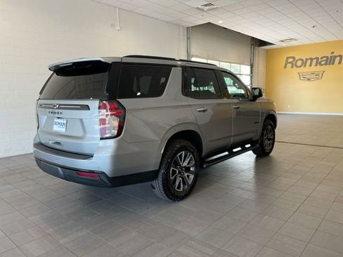 Used 2024 Chevrolet Tahoe Z71 w/ Luxury Package image 5