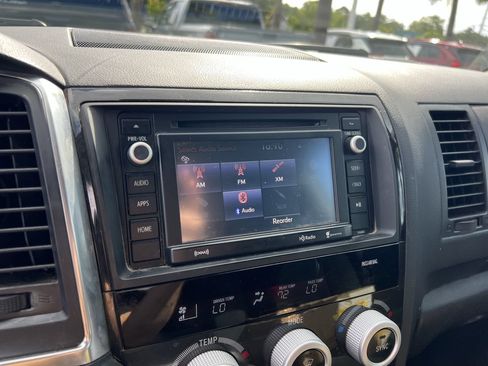 Used 2019 Toyota Sequoia TRD Sport AWD/4WD image 23