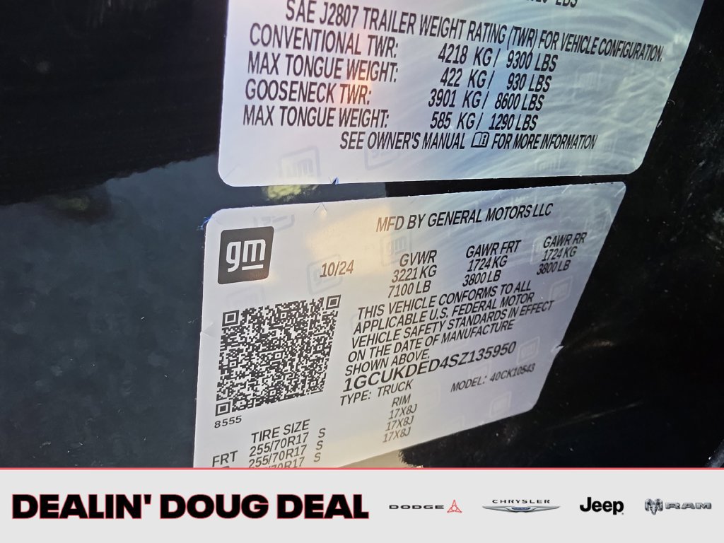 Used 2025 Chevrolet Silverado 1500 LT AWD/4WD image 30