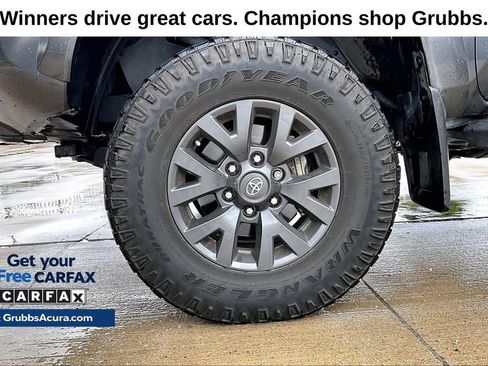 Used 2023 Toyota Tacoma SR5 RWD image 11