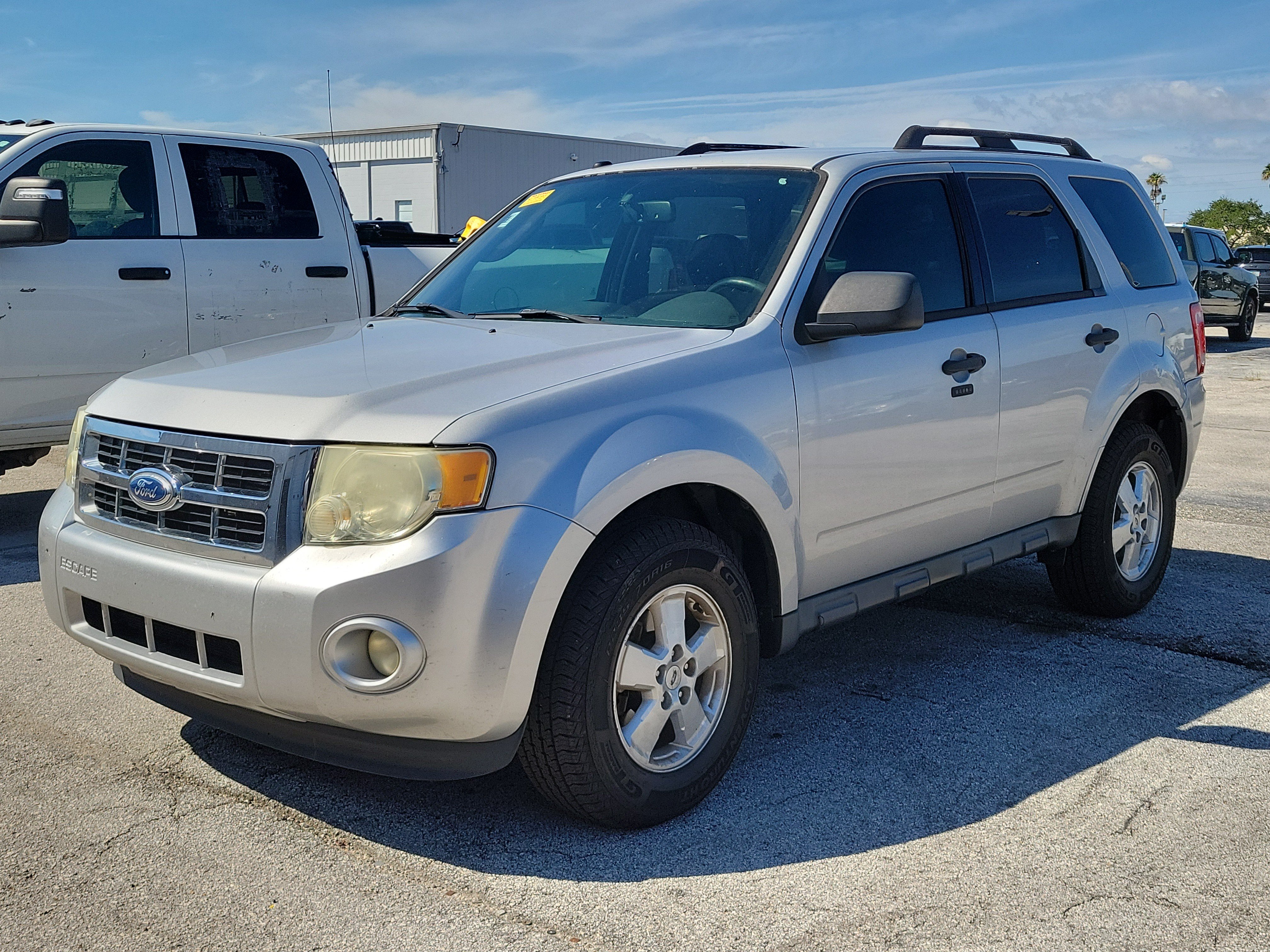 Used 2012 Ford Escape XLT AWD/4WD image 3