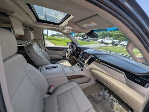 Used 2016 GMC Yukon XL Denali w/ Open Road Package AWD/4WD image 34