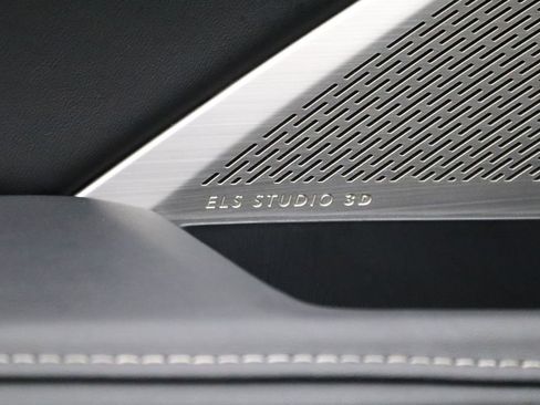 Used 2024 Acura MDX SH-AWD w/ Advance Package image 14