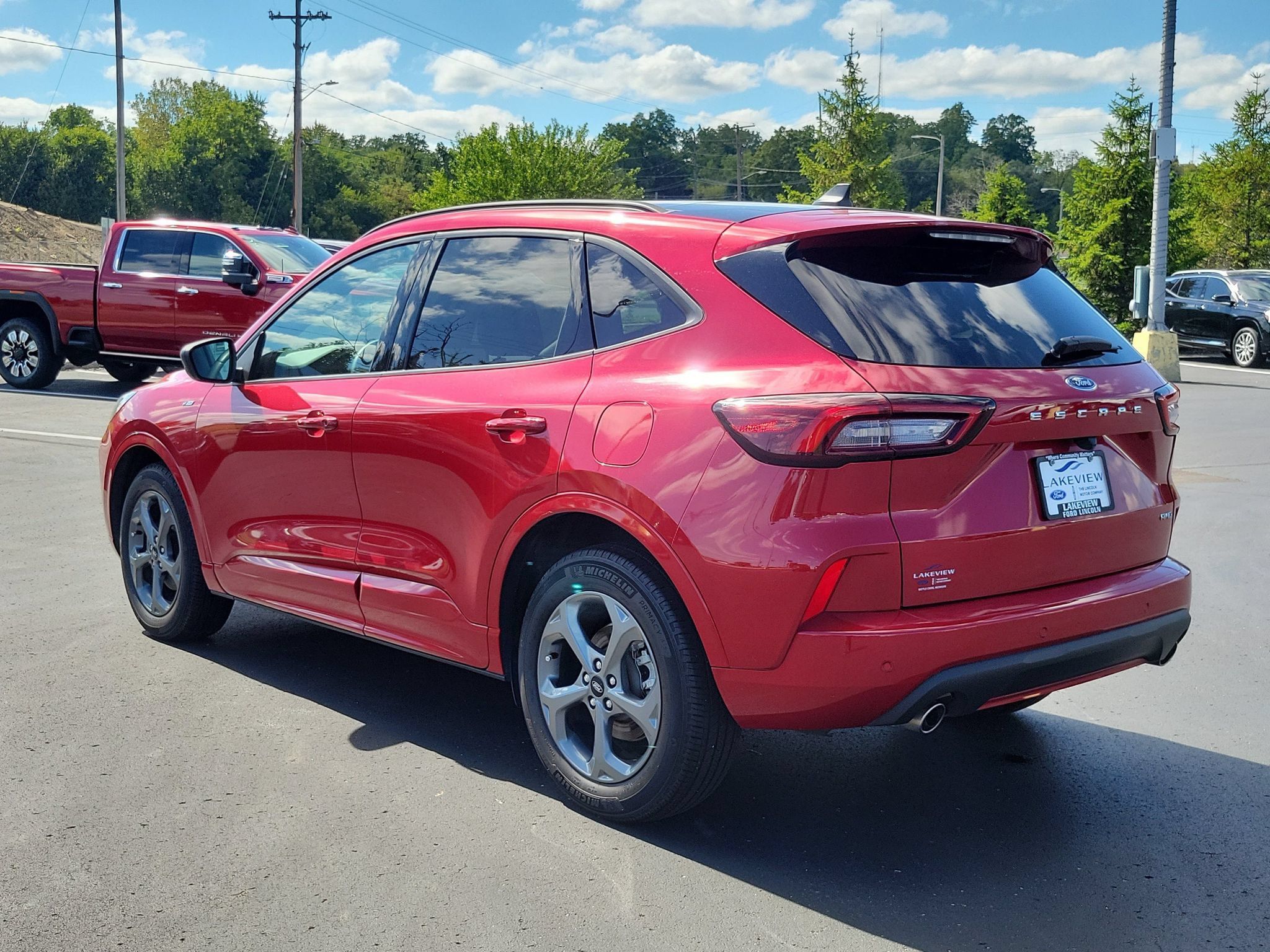 Certified 2023 Ford Escape ST-Line w/ Tech Pack #1 AWD/4WD image 4