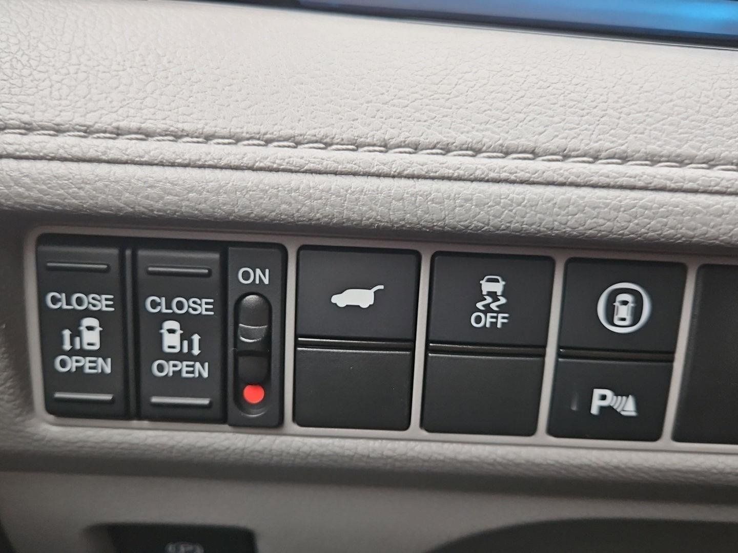 Used 2024 Honda Odyssey Touring image 24