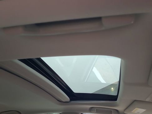 Used 2019 Honda Insight Touring image 20