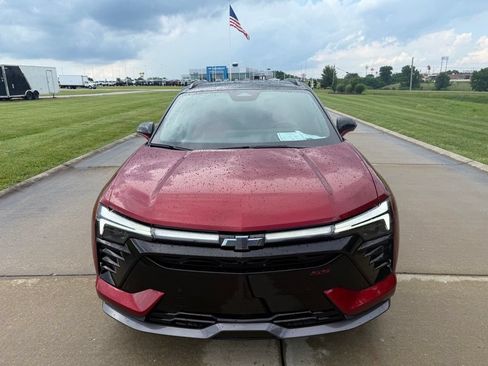Used 2025 Chevrolet Blazer EV SS AWD/4WD image 12